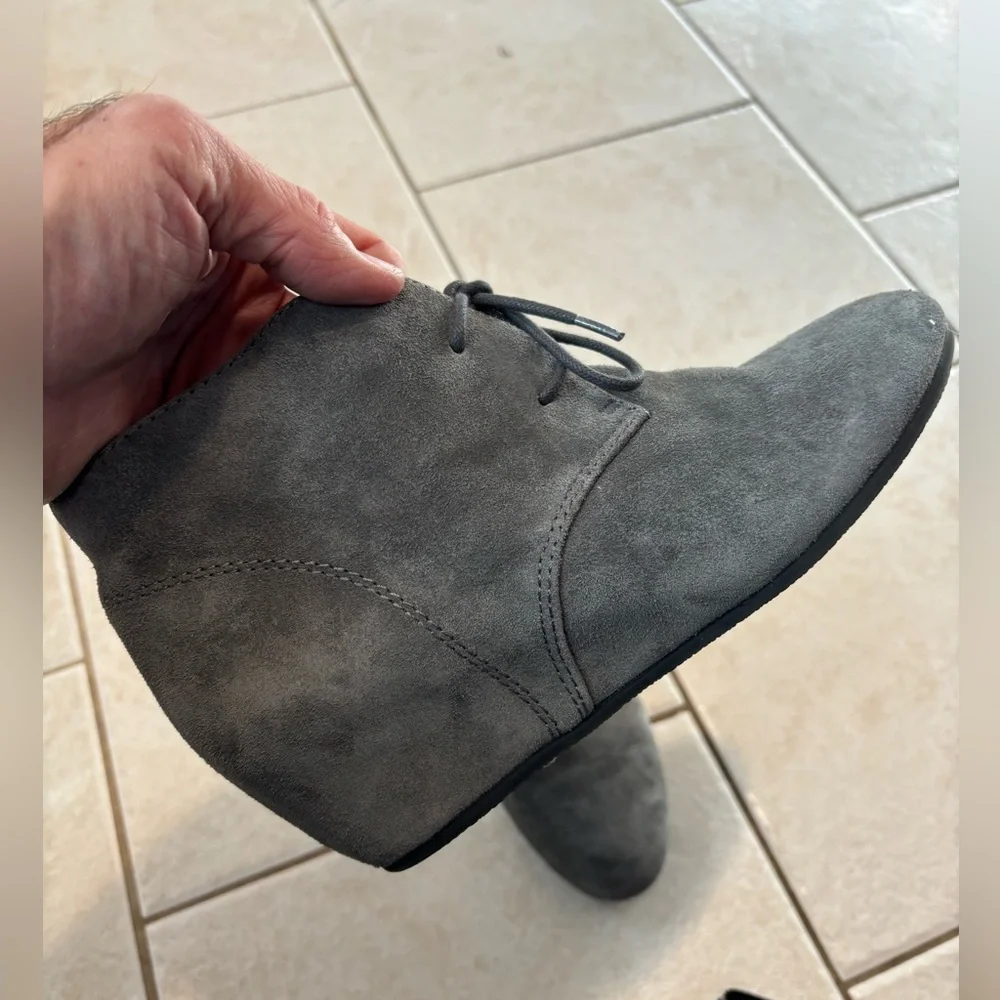 Nine West Womens Ankle Boot Joanis Gray Suede Lace Up Shoe Wedge‎ Heel 8M